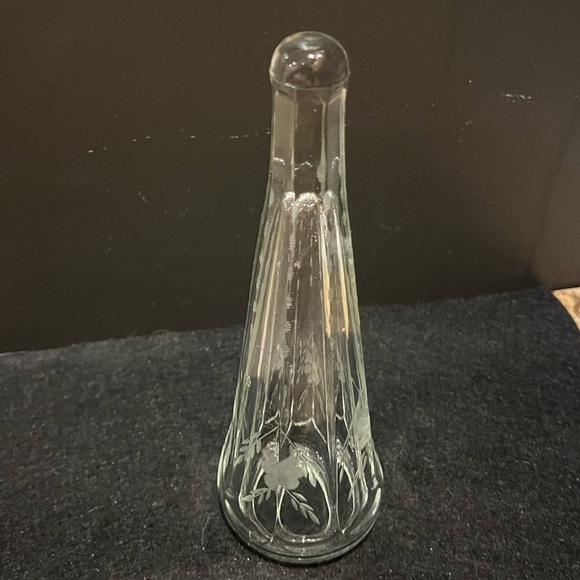 Vintage Automobile Limousine Etched Glass Bud Vase - Picture 15 of 15